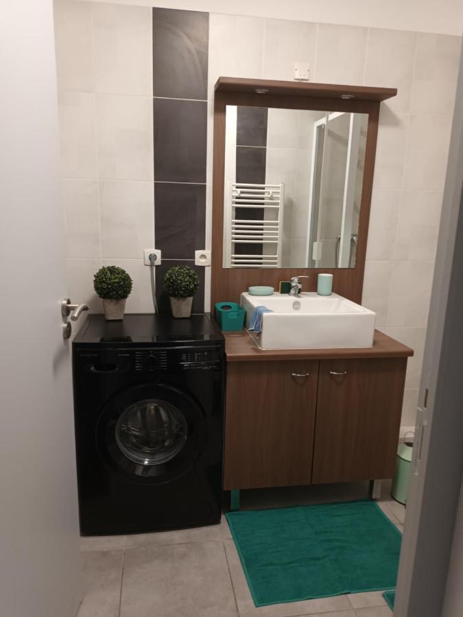 Superbe Appartement Et Parking Proche Du Centre Du Monde Perpignan Zewnętrze zdjęcie